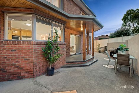 Property photo of 2 Peartree Court Doncaster East VIC 3109