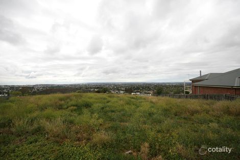 70 Grosvenor Dr, Wandana Heights, VIC 3216