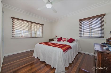 Property photo of 9 Long Street Camp Hill QLD 4152