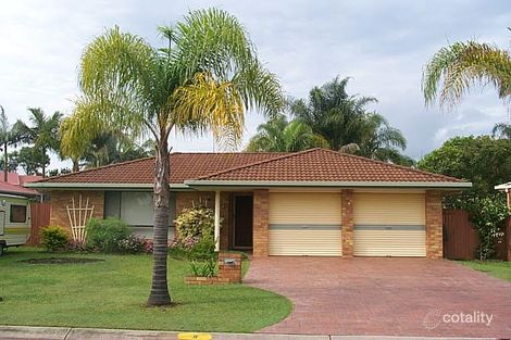 8 Lakeridge Dr, Varsity Lakes, QLD 4227