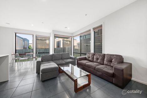 Property photo of 9 Yarra Bing Crescent Burwood VIC 3125