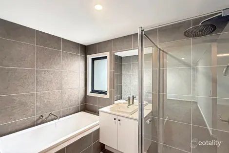 Property photo of 31 Glenorchy Street Eynesbury VIC 3338