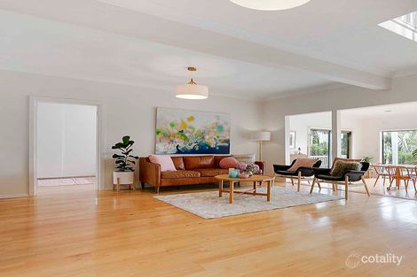 Property photo of 13 Matong Road Mount Eliza VIC 3930
