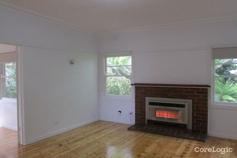 Property photo of 33 Gowrie Avenue Frankston South VIC 3199