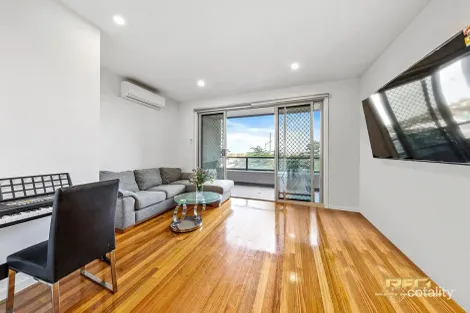 Property photo of 233 Duke Street Sunshine North VIC 3020