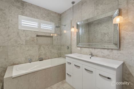 Property photo of 126 Wishart Road Upper Mount Gravatt QLD 4122