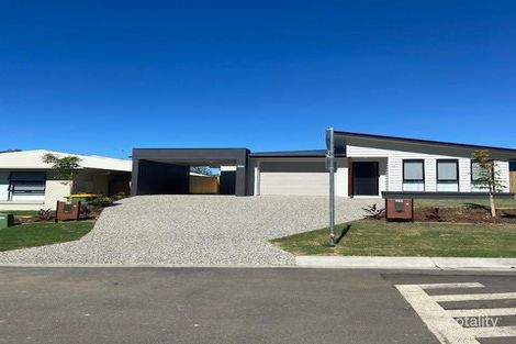2/35 Locke Cres, Redbank Plains, QLD 4301
