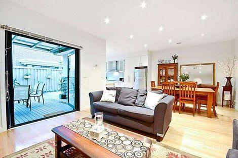 Property photo of 2/20 Cypress Avenue Brooklyn VIC 3012