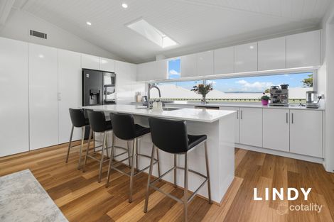 Property photo of 32 Cunningham Parade Singleton Heights NSW 2330