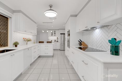 Property photo of 27 Collingrove Place Forest Lake QLD 4078