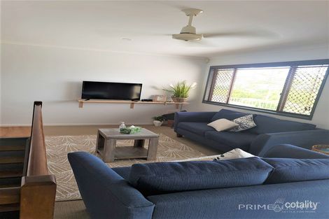 Property photo of 16 Hillcrest Avenue Scarness QLD 4655