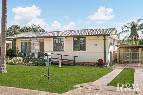 10 Rabaul Ave, Whalan, NSW 2770
