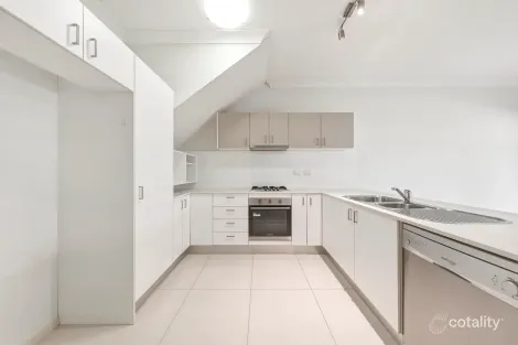 Property photo of 2/32 Edgar Street Northgate QLD 4013
