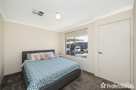 Property photo of 61 Larimar Parade Byford WA 6122