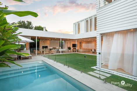 Property photo of 18 Ellesmere Street Yeronga QLD 4104