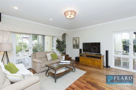 Property photo of 8 Karo Place Duncraig WA 6023