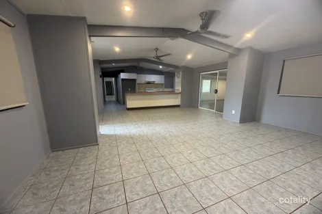 Property photo of 7 Kunduck Gardens Rocky Point QLD 4874