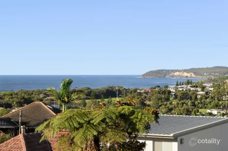 Property photo of 133 Headland Road North Curl Curl NSW 2099