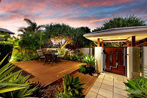 Property photo of 2006 The Circle Hope Island QLD 4212