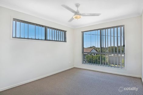 2/5 Roby St, Wynnum, QLD 4178