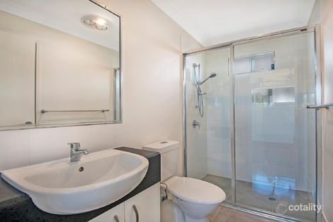 Property photo of 2/5 Roby Street Wynnum QLD 4178