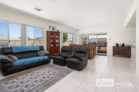 Property photo of 14 Lochart Road Australind WA 6233