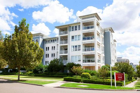 Property photo of 35/2 Juniper Drive Breakfast Point NSW 2137