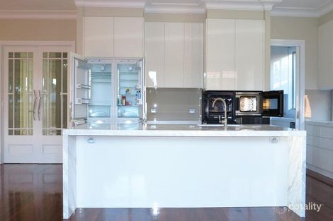 Property photo of 28 Nottingham Street Glen Waverley VIC 3150