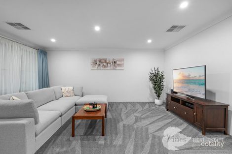 Property photo of 14 Pirianda Way Aveley WA 6069
