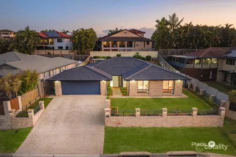 Property photo of 41 Kenilworth Place Carindale QLD 4152