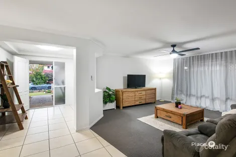 Property photo of 41 Kenilworth Place Carindale QLD 4152