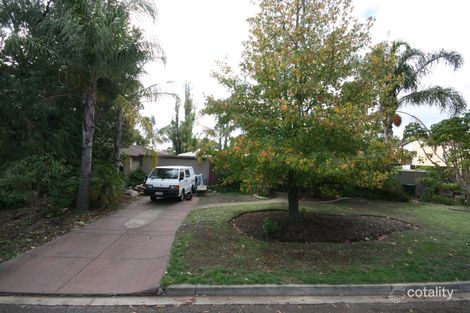 20 Iona Rd, Aberfoyle Park, SA 5159