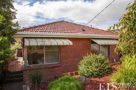Property photo of 22 Manly Avenue Lindisfarne TAS 7015