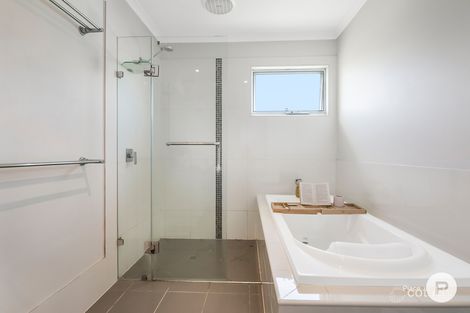 Property photo of 28A Moncrief Road Cannon Hill QLD 4170