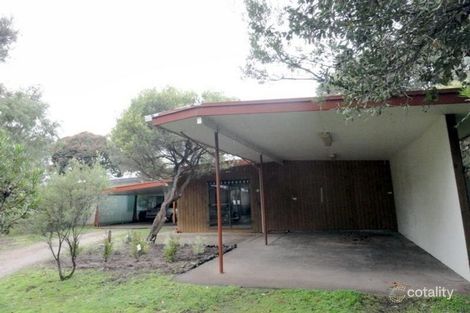 26 Woodland Ave, Silverleaves, VIC 3922