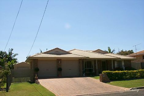 302 Avoca Rd, Avoca, QLD 4670