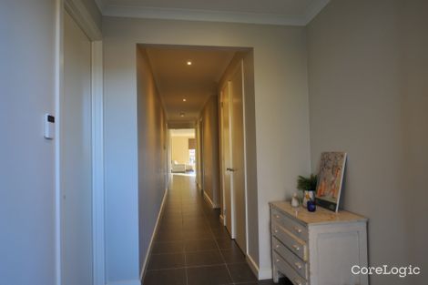 Property photo of 4 Torresdale Road South Morang VIC 3752