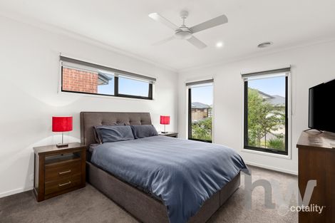 Property photo of 8 Themeda Avenue Lara VIC 3212