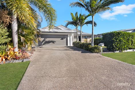 12 Bay Park Rd, Wondunna, QLD 4655