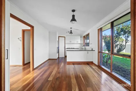 Property photo of 34 Swallow Grove Traralgon VIC 3844