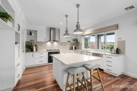 Property photo of 6 Armstrong Street Mount Waverley VIC 3149
