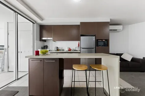 1704/41 Blamey St, Kelvin Grove, QLD 4059