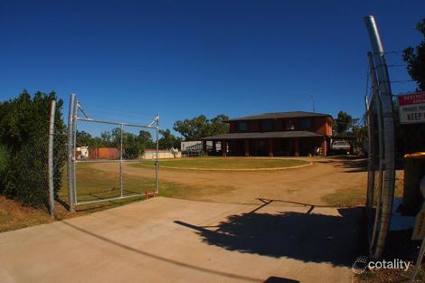 337 Leichhardt St, Parkhurst, QLD 4702