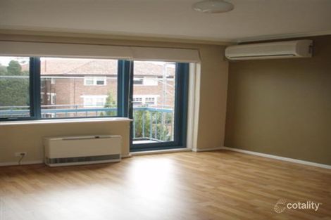 8/16 Mitford St, St Kilda, VIC 3182