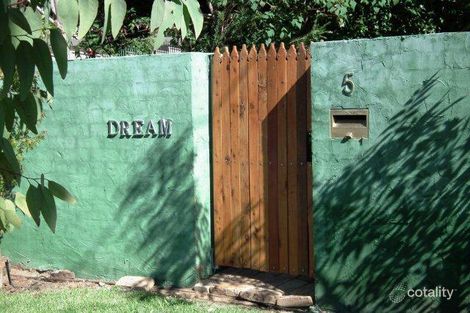 Property photo of 5 Knox Place Griffith NSW 2680