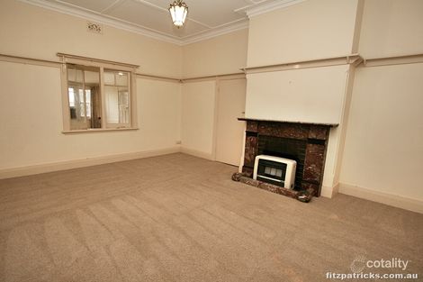 Property photo of 17 Wollundry Avenue Wagga Wagga NSW 2650