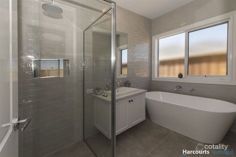 Property photo of 26 Highvale Rise Warragul VIC 3820
