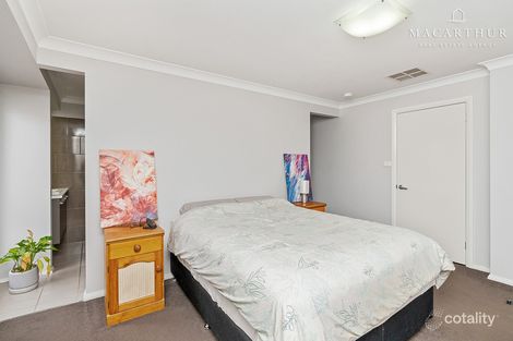 Property photo of 9 Morris Crescent Gobbagombalin NSW 2650