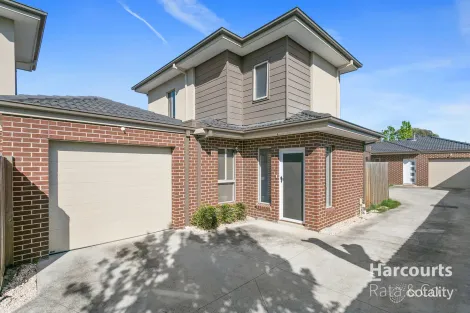 2/15 BAILEY ST, ST ALBANS, VIC 3021