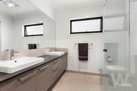 Property photo of 8 Themeda Avenue Lara VIC 3212